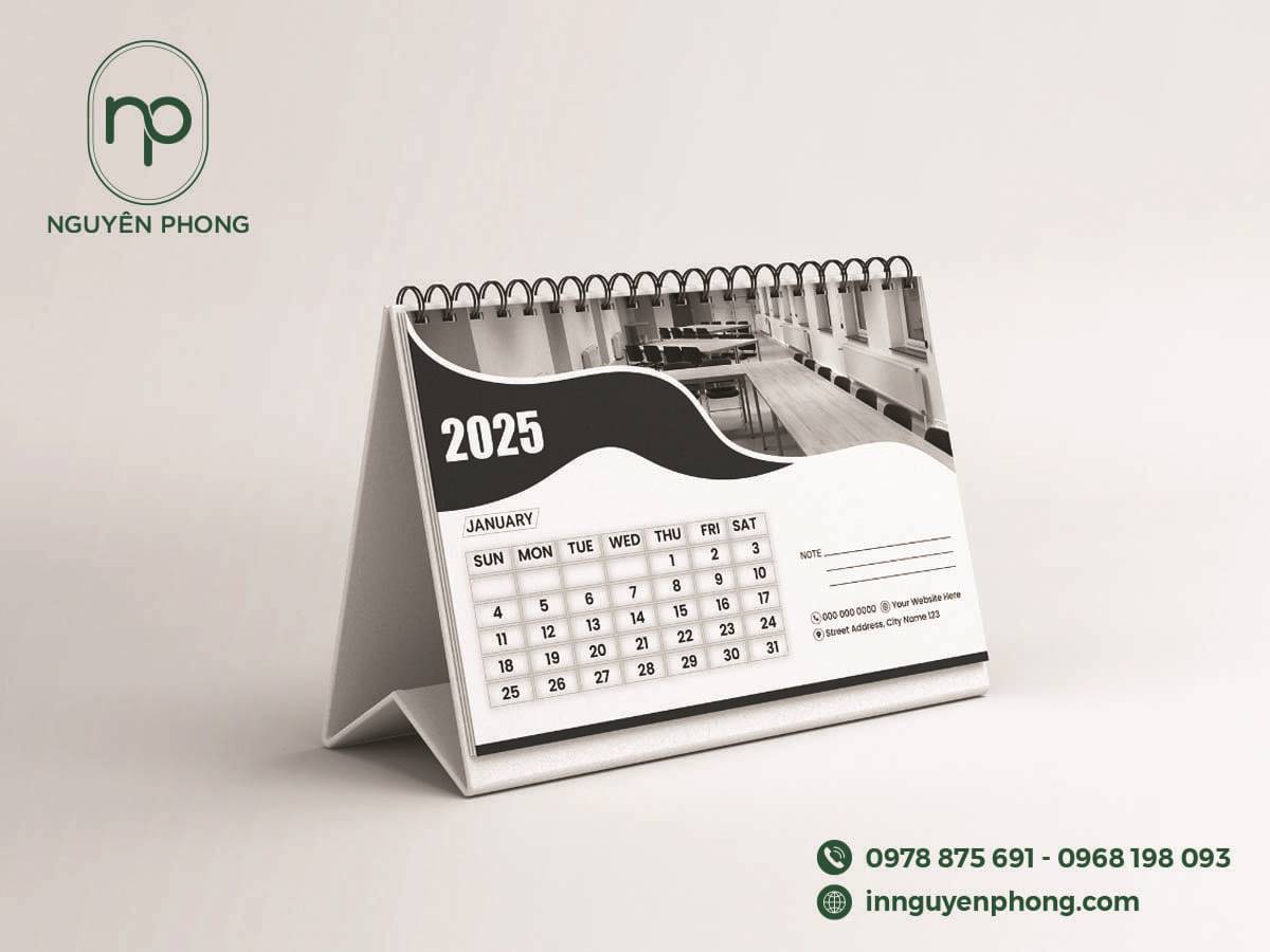 Lịch để bàn có kích thước và kiểu dáng đa dạng